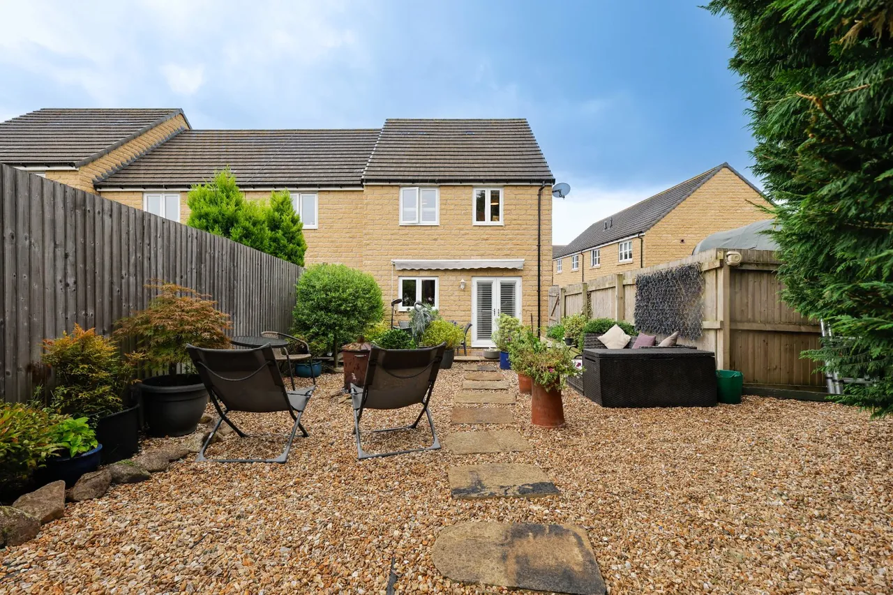 Brompton Drive, Bradford, BD10, photo 18