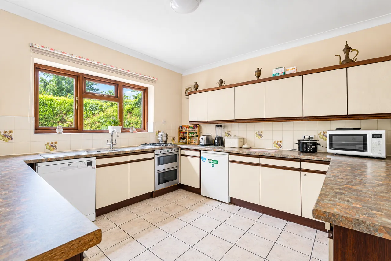 Lansdown Close, Cheltenham, GL51, photo 4