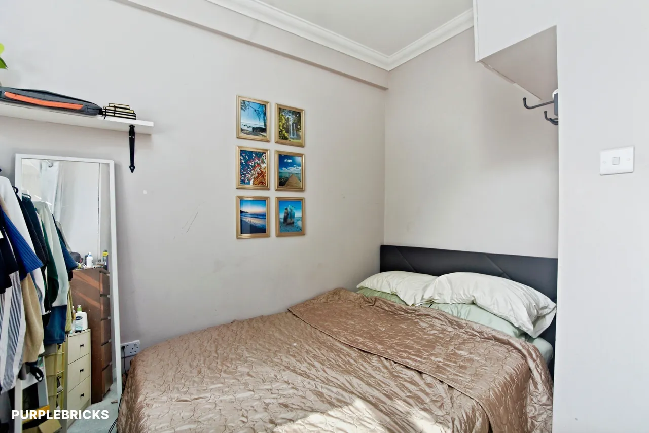Graham Avenue, Mitcham, CR4, photo 10