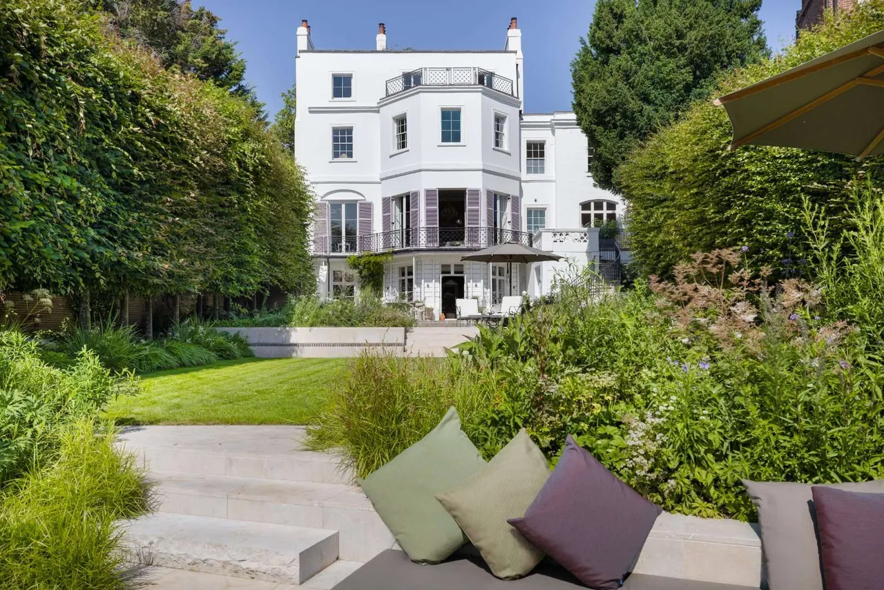 5 bed house for sale, Cross Deep, Twickenham, TW1