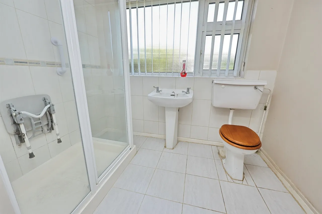 Churchill Close, Watton, IP25, photo 15