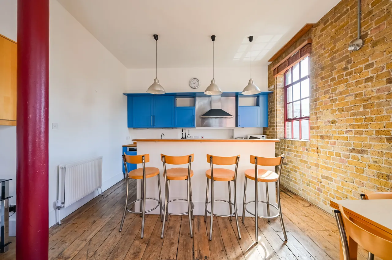 Flat 4, 18 North Tenter Street, London, photo 6