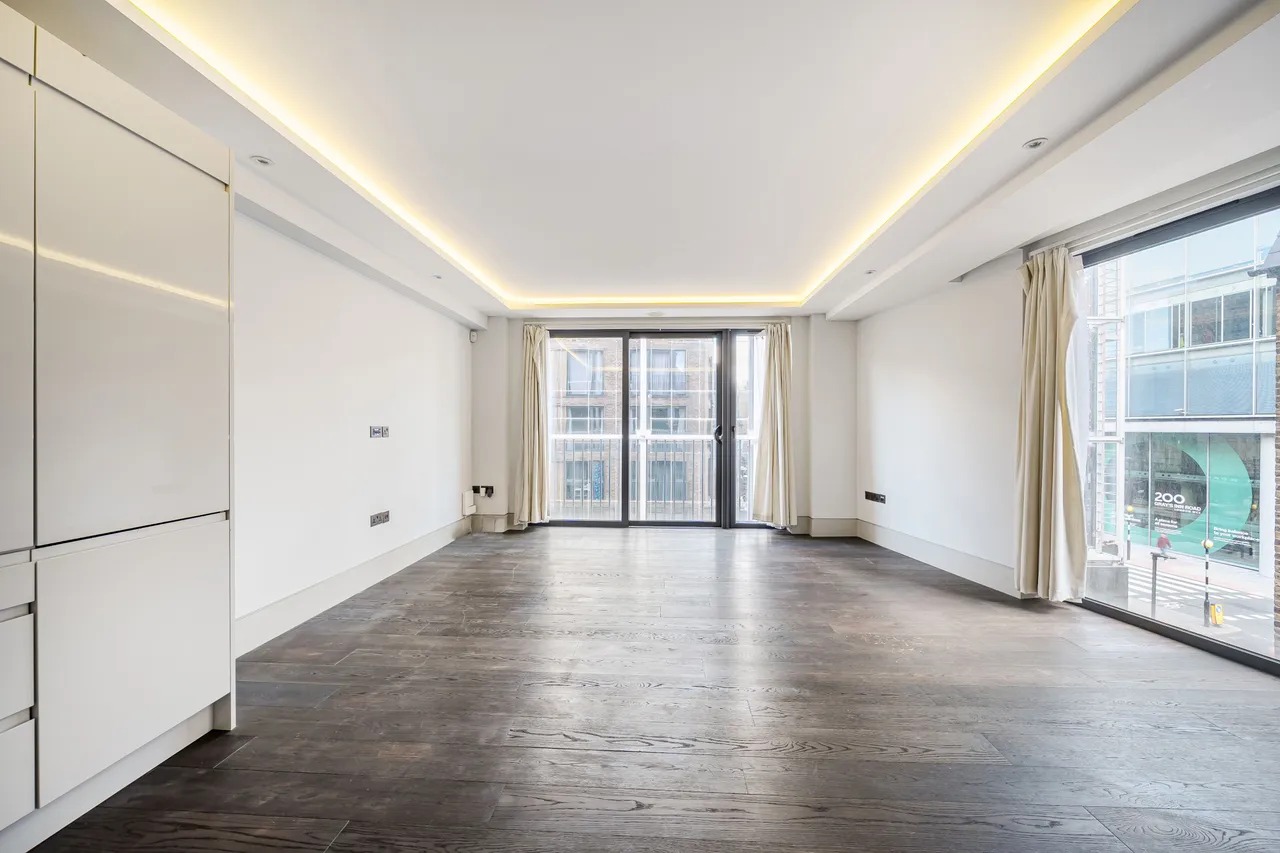 Flat 3, 14 Roger Street, London, photo 3
