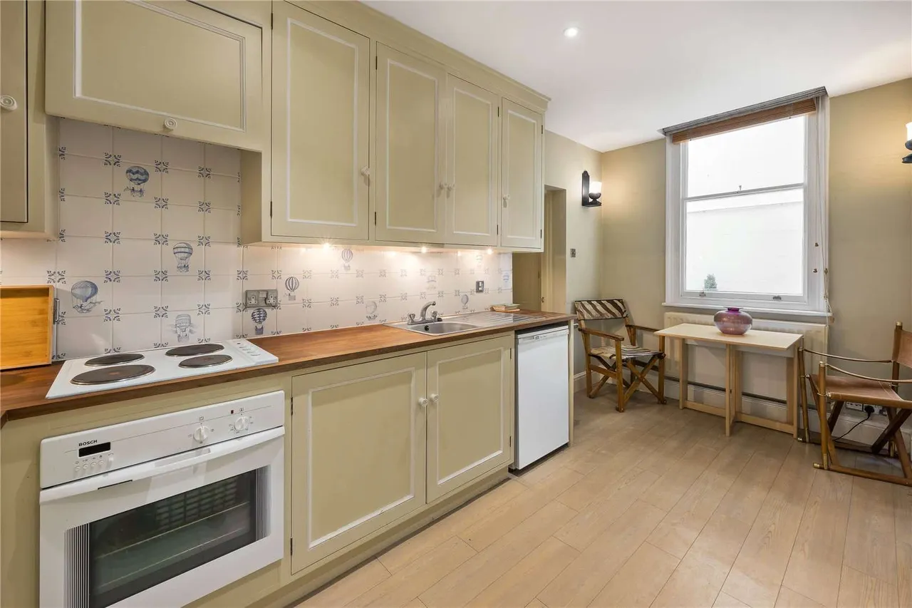 Eaton Square, London, SW1W, photo 9
