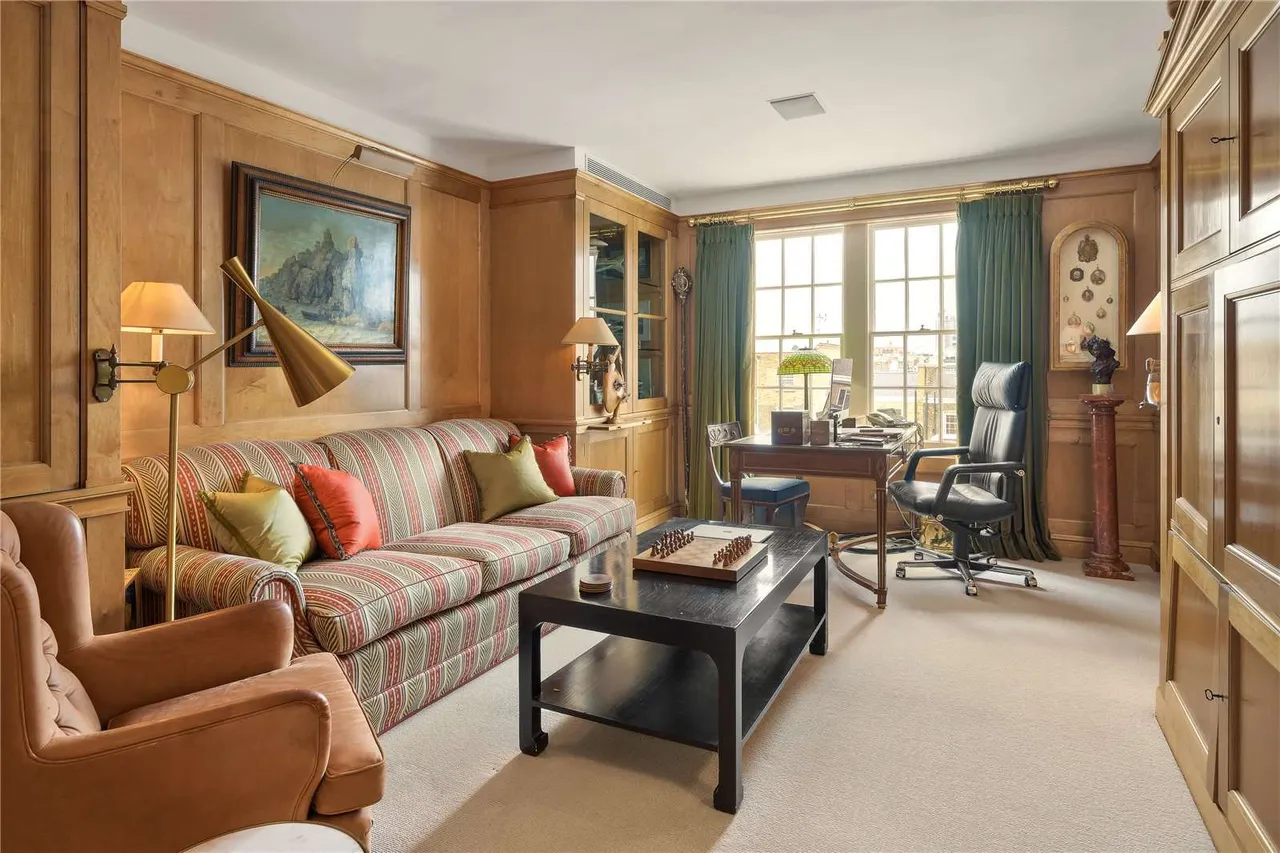 Eaton Square, London, SW1W, photo 15