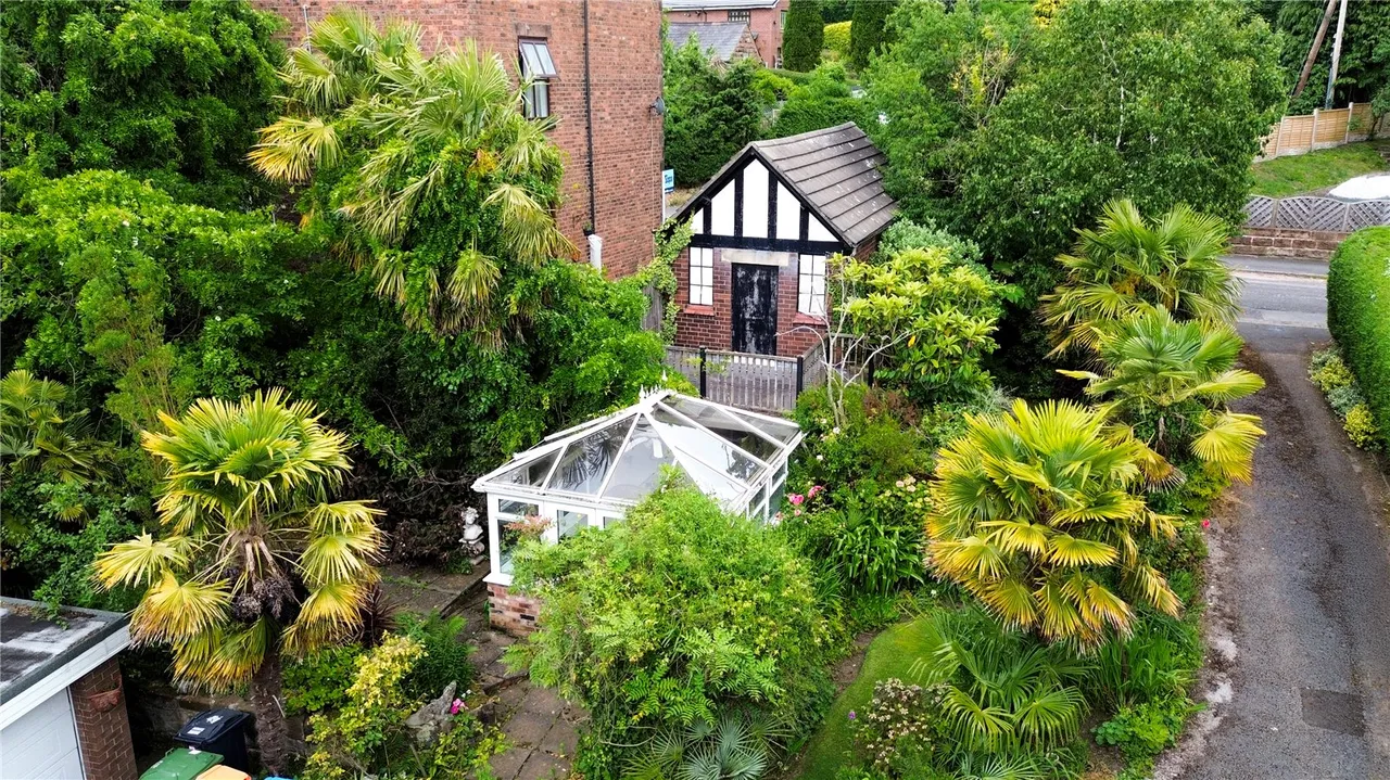 Robin Hood Lane, Helsby, Frodsham, Cheshire, WA6 9NJ, photo 28