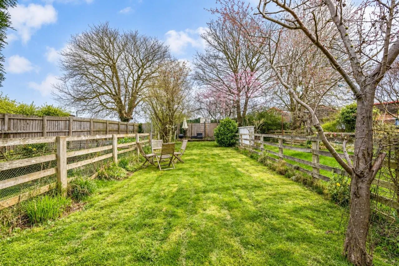 Morton Terrace, Guiseley, LS20, photo 14