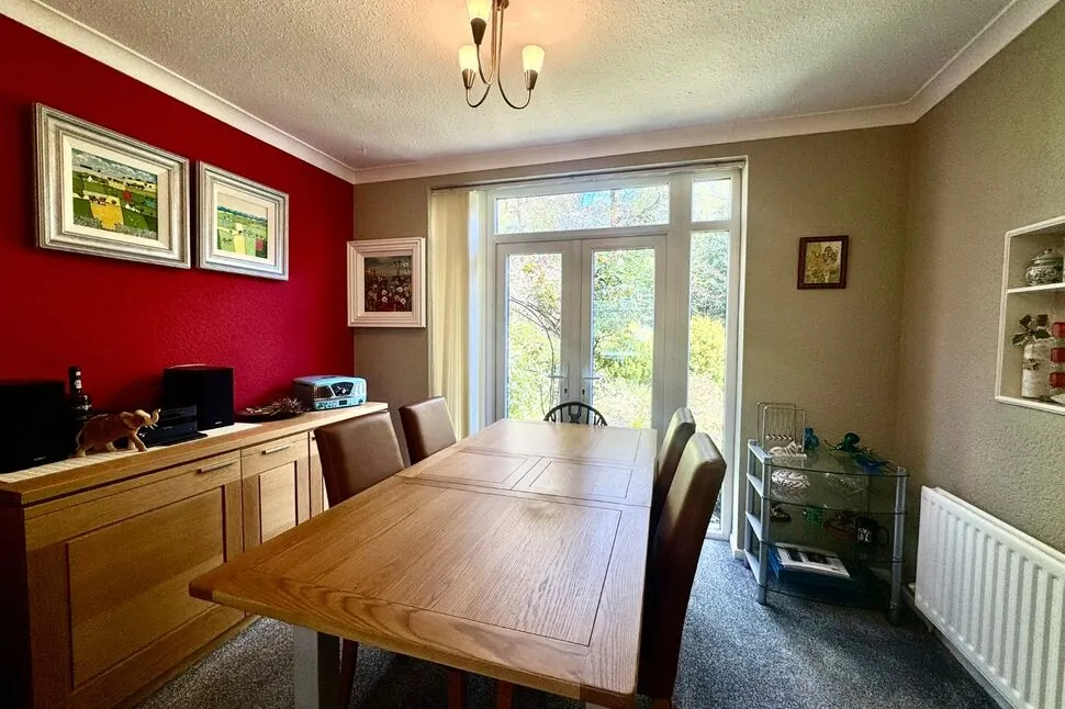 White Hart Lane, Wistaston, Cheshire, CW2, photo 4