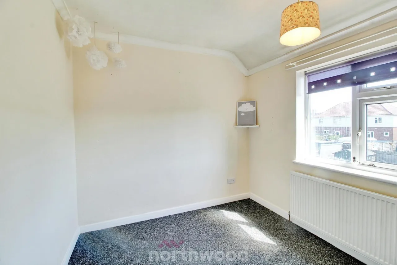Essex Avenue, Intake, DN2, photo 6