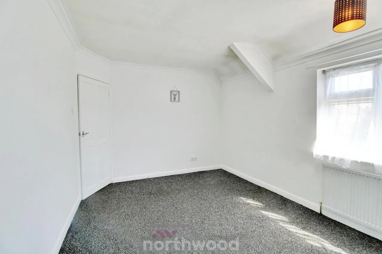 Essex Avenue, Intake, DN2, photo 12