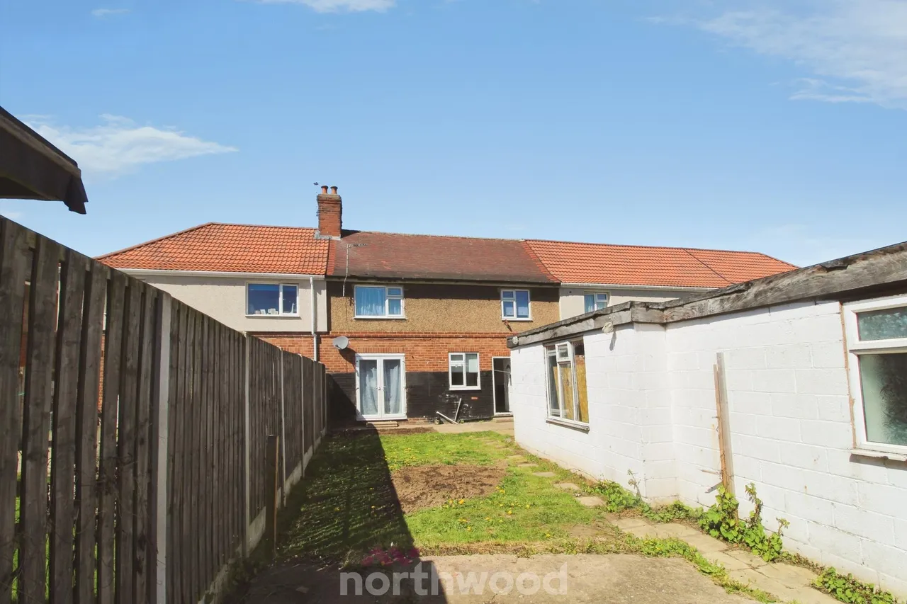 Essex Avenue, Intake, DN2, photo 21