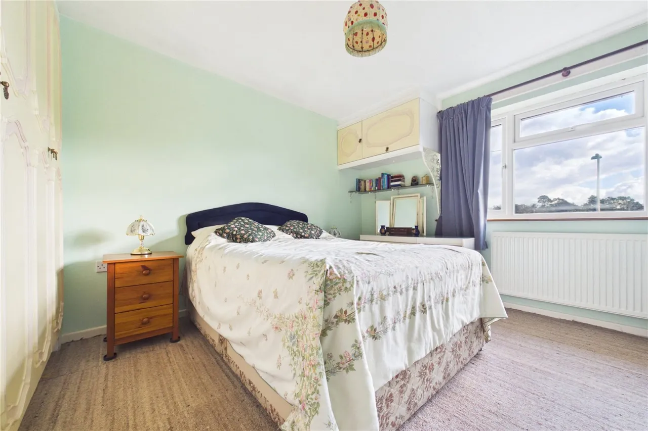 Three Firs Way, Burghfield Common, RG7, photo 8
