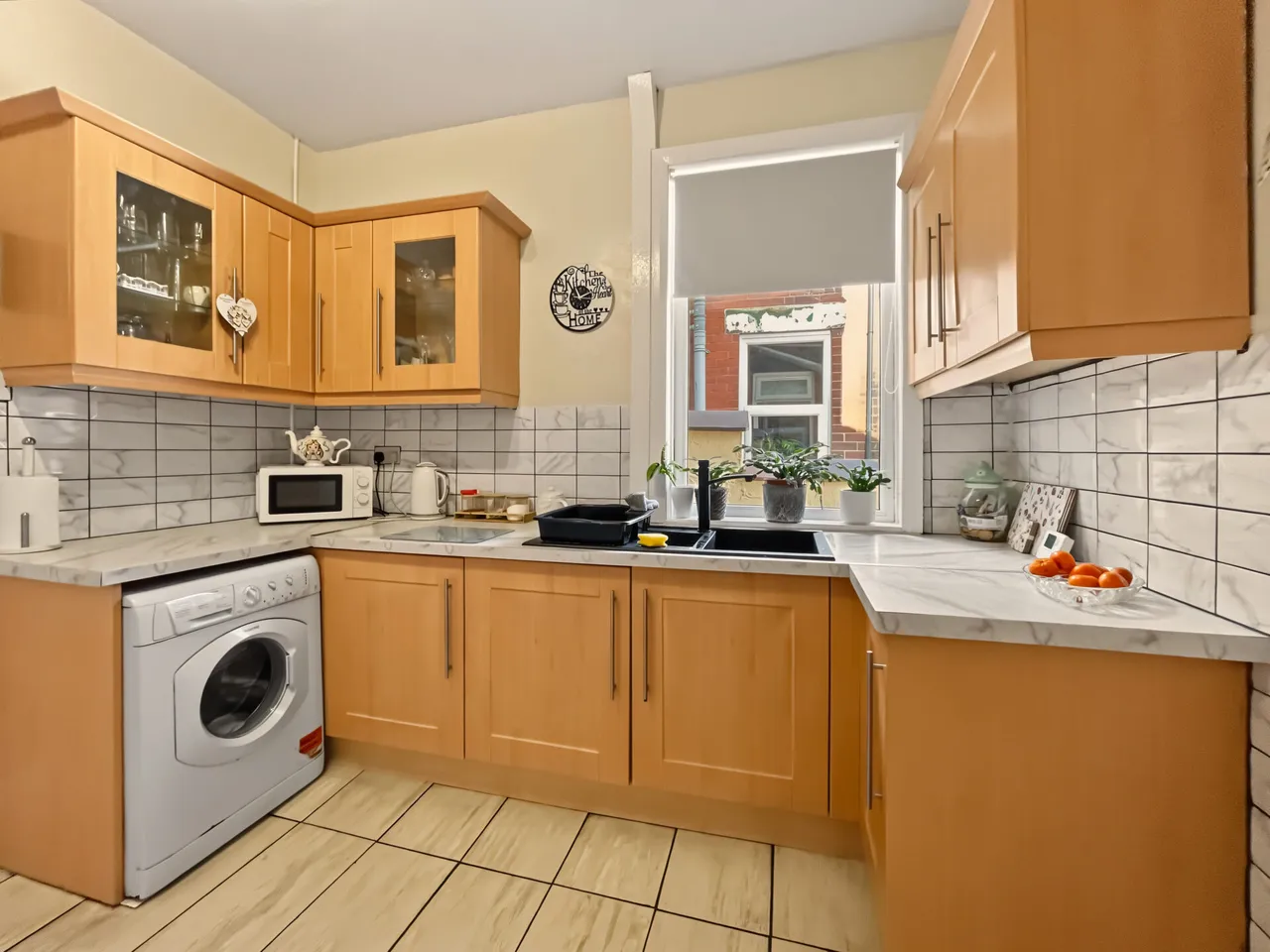 Randlesham Street, Prestwich, M25, photo 3