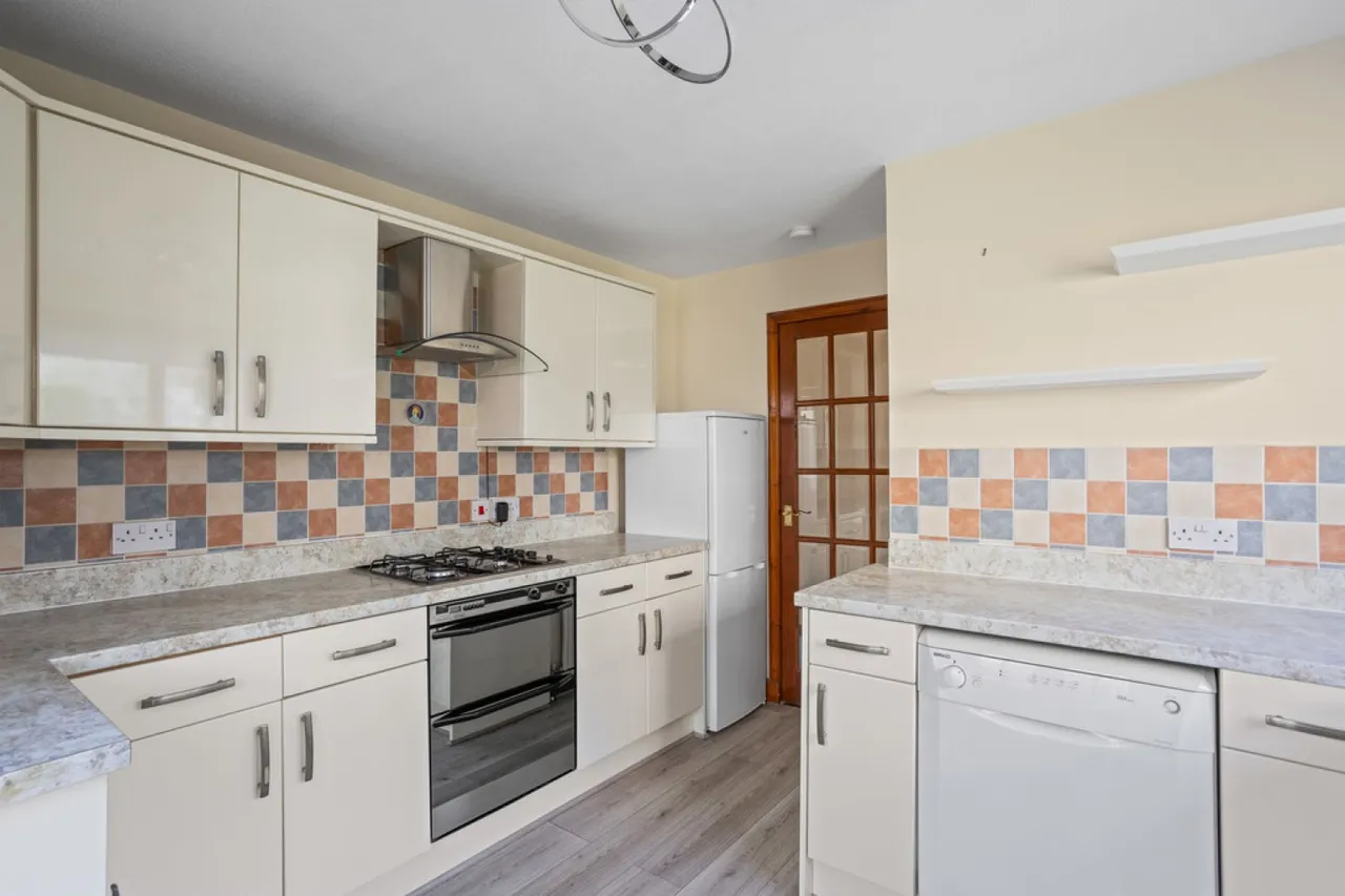 Woodlands Grove, Armadale, EH48, photo 7