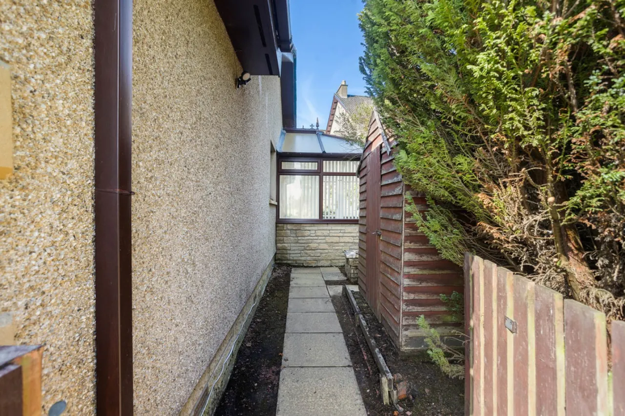 Woodlands Grove, Armadale, EH48, photo 19