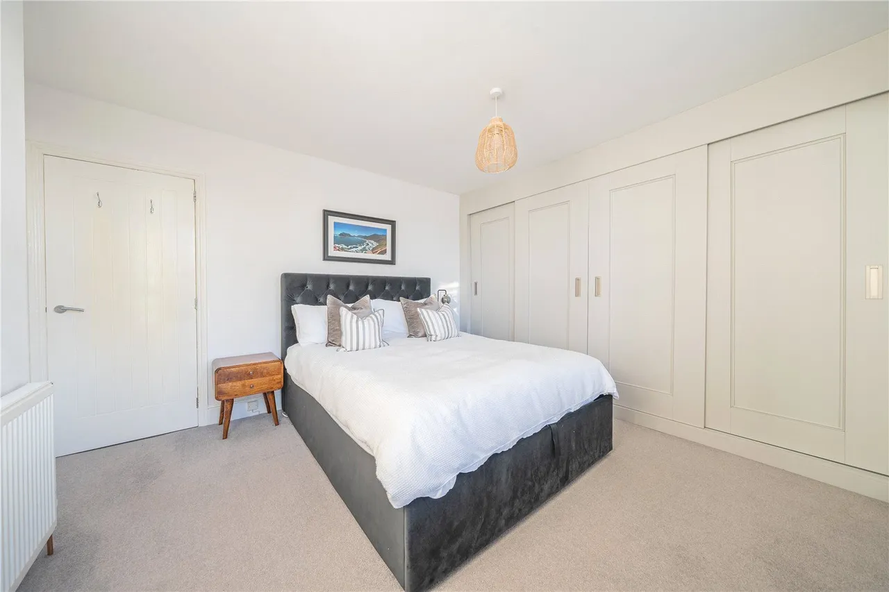Main Street, Shadwell, LS17, photo 5