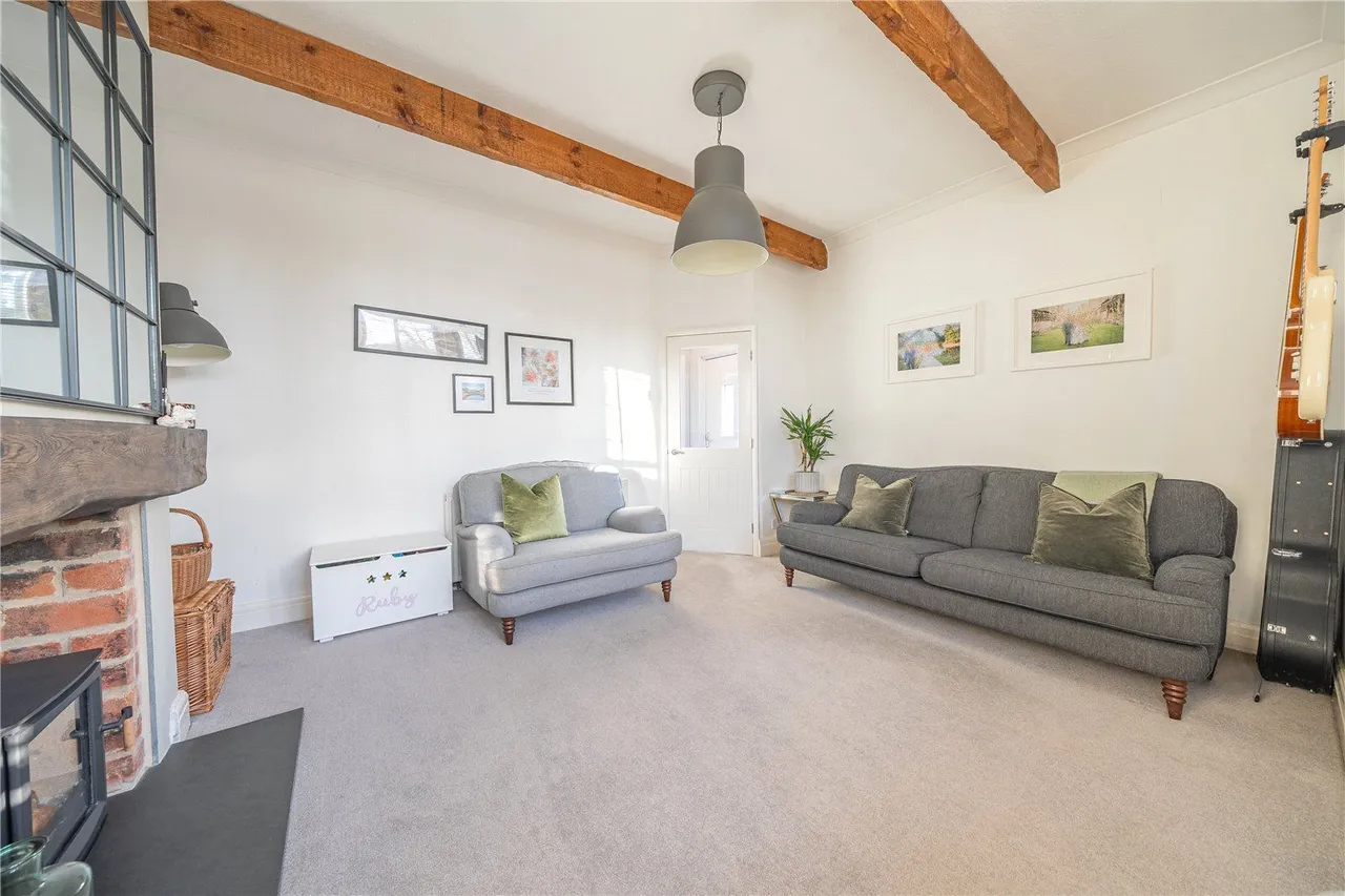 Main Street, Shadwell, LS17, photo 17
