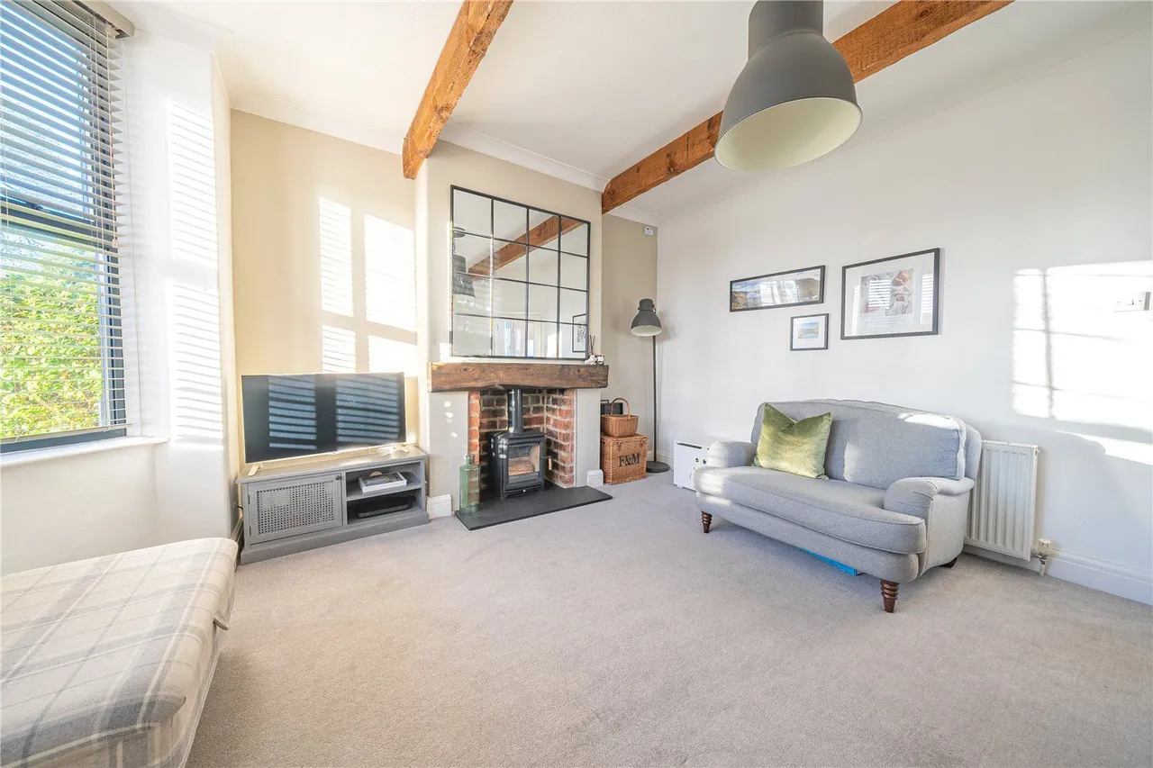 Main Street, Shadwell, LS17, photo 12