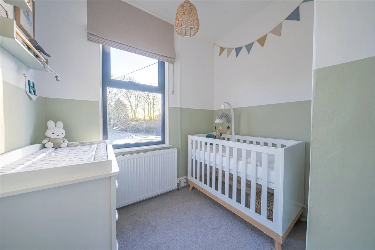 Main Street, Shadwell, LS17, photo 7