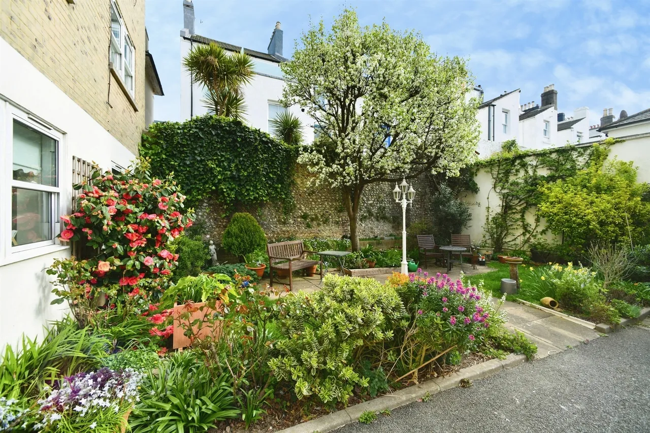 St. Georges Road, Brighton, BN2, photo 17