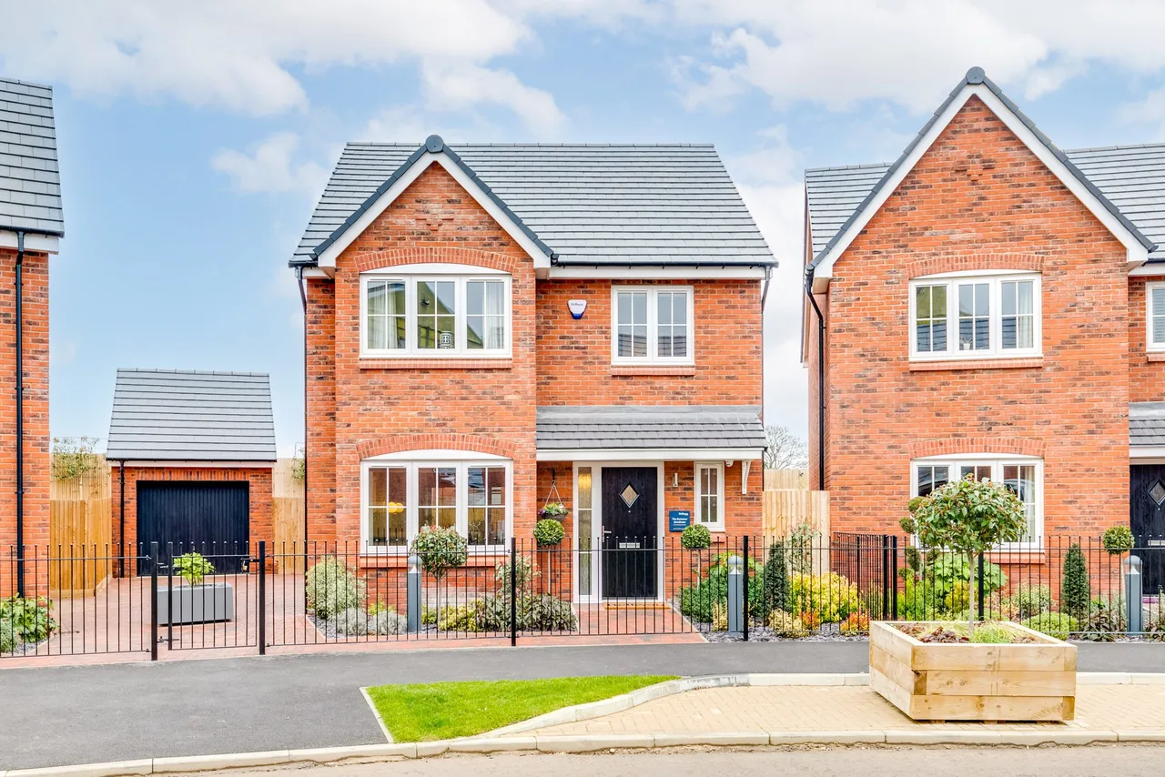 4 bed house for sale, Tinkers Road, New Cardington, MK42