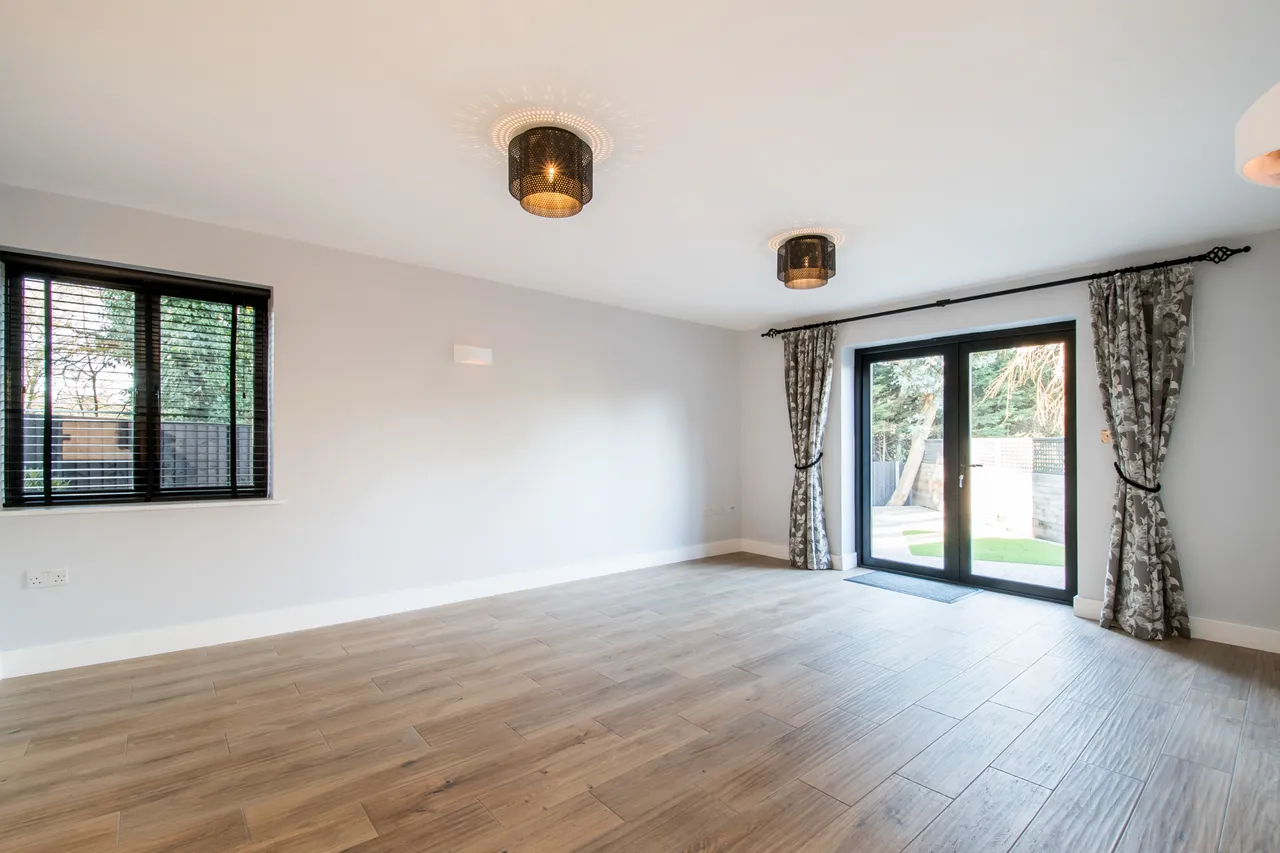 Wycombe End, Beaconsfield, HP9, photo 5