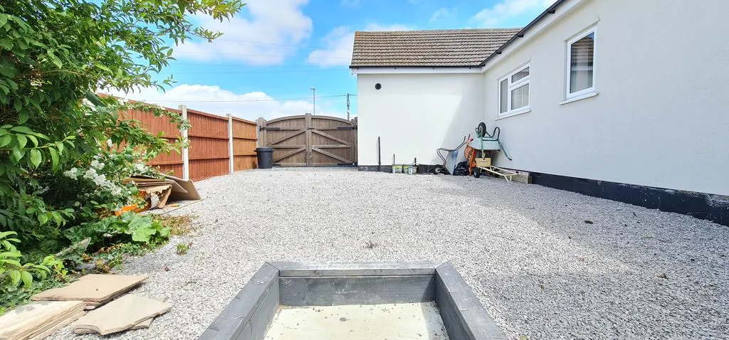 Rawreth Lane, Rayleigh, Essex, SS6 9PZ, photo 30
