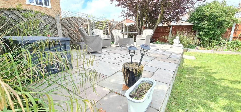 Rawreth Lane, Rayleigh, Essex, SS6 9PZ, photo 27