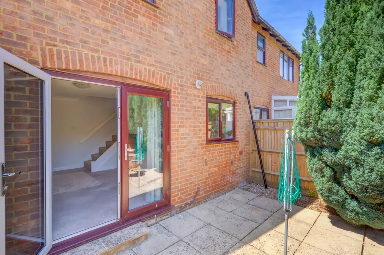 Jasmine Crescent, Princes Risborough, HP27, photo 9
