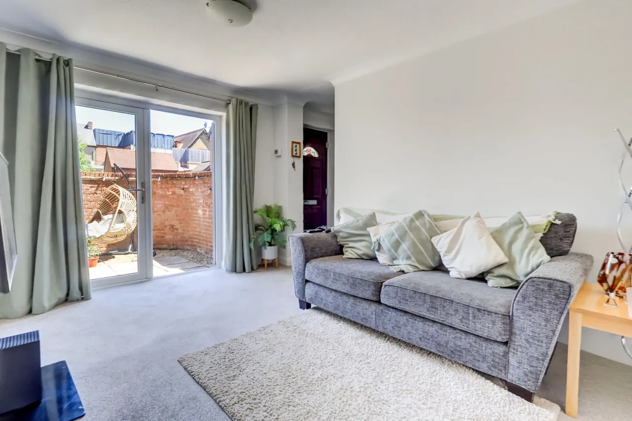 Jasmine Crescent, Princes Risborough, HP27, photo 2