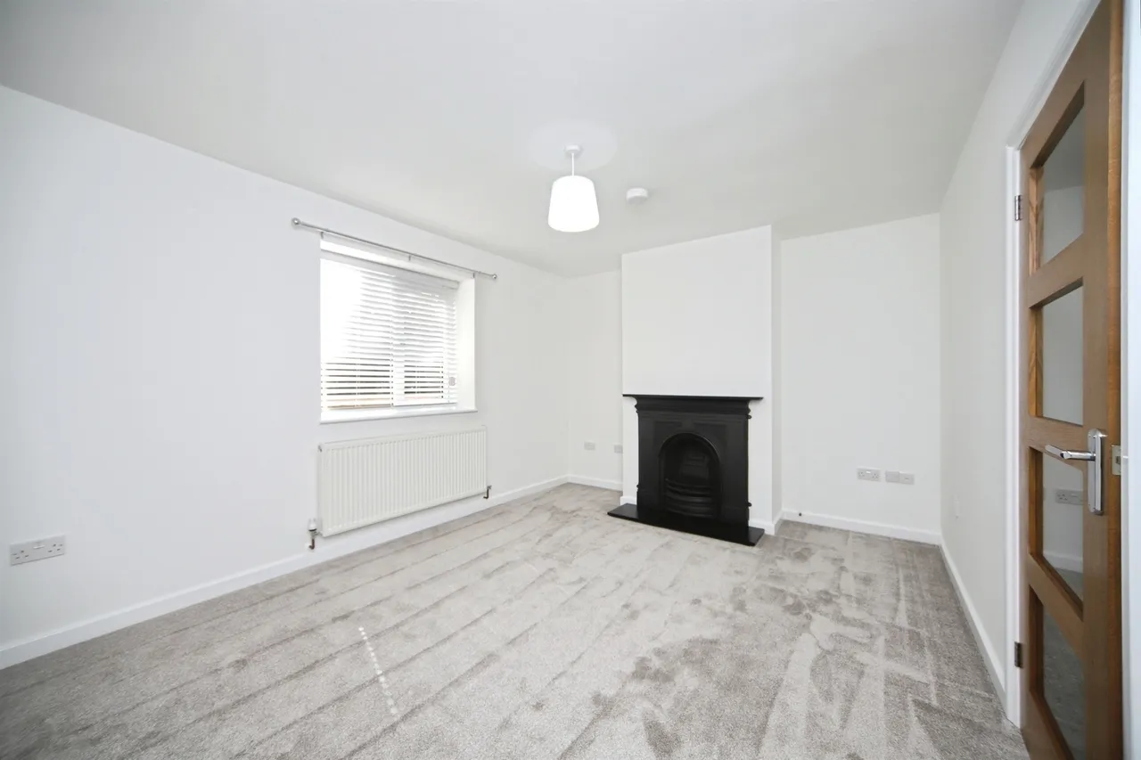 School Road, Monkton Heathfield, TA2, photo 5