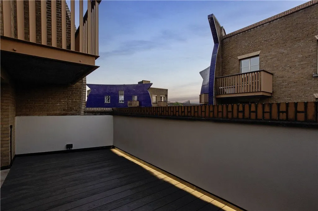 Queen Elizabeth Street, London, SE1, photo 14