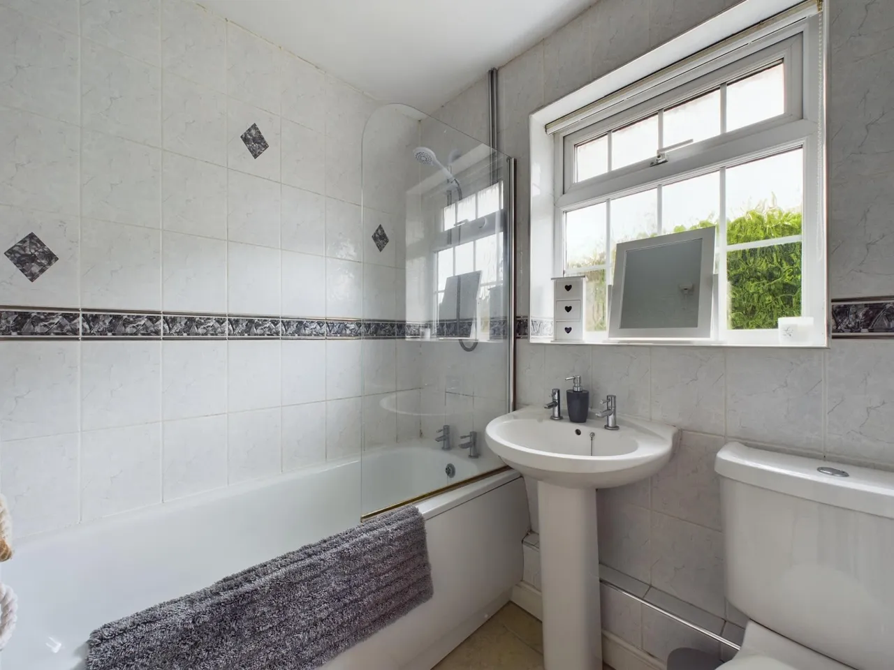 Ellington Drive, Basingstoke, RG22, photo 9