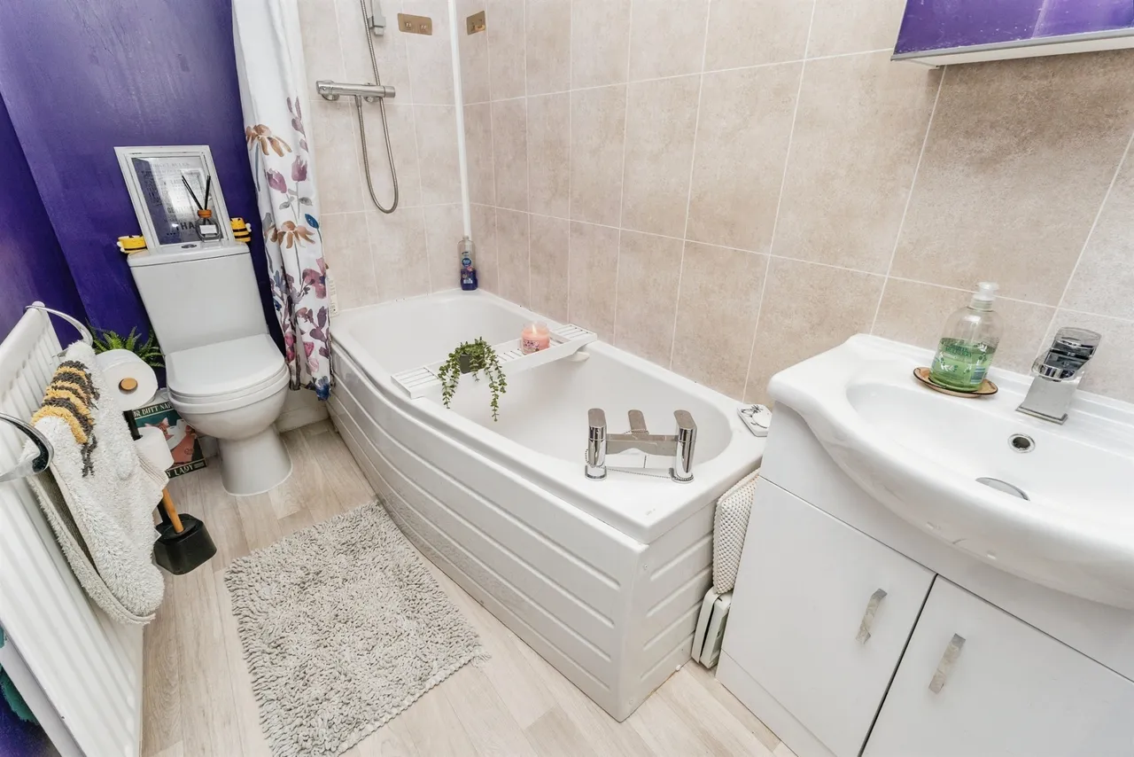 Thomas Brassey Close, Chester, CH2, photo 12