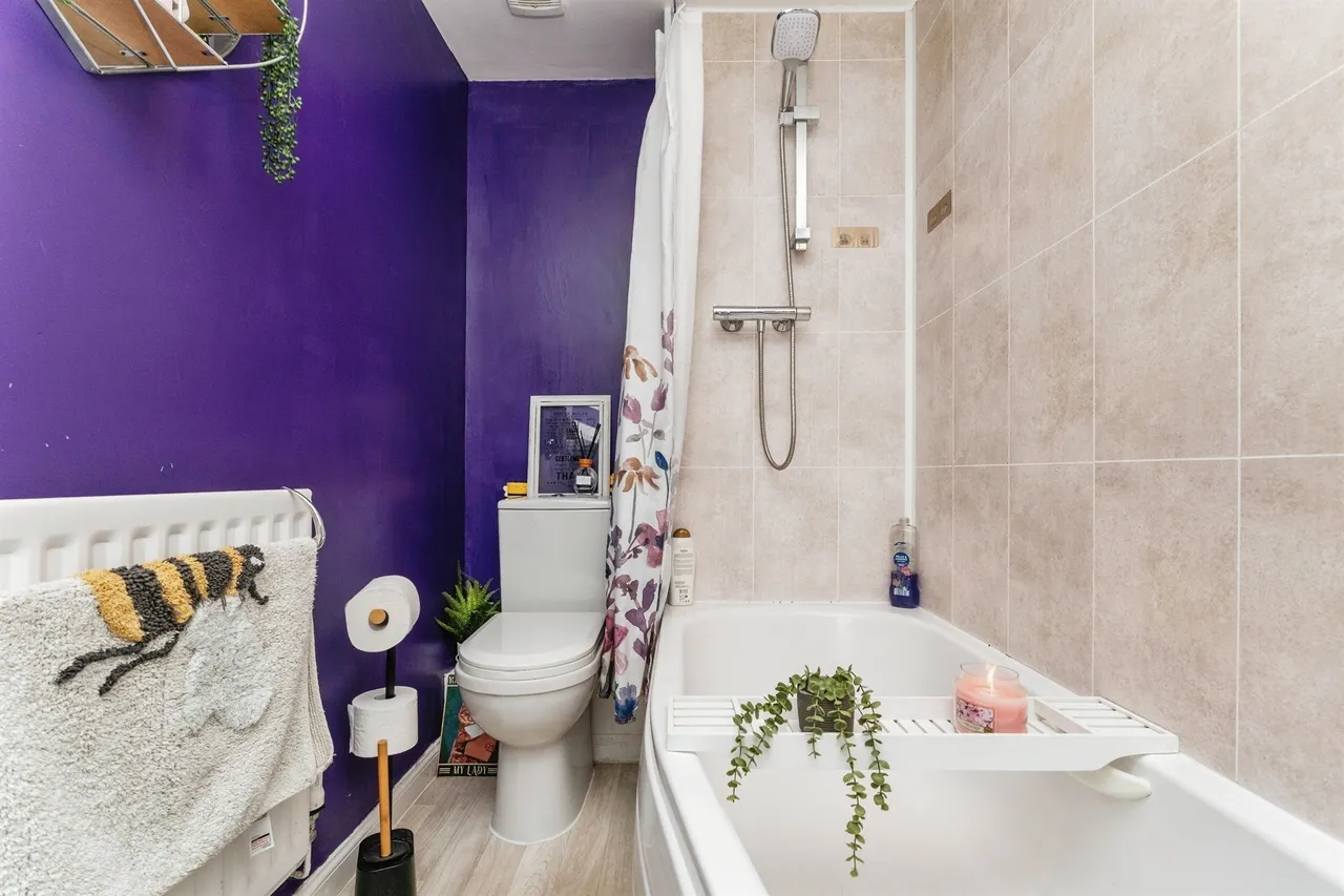Thomas Brassey Close, Chester, CH2, photo 13