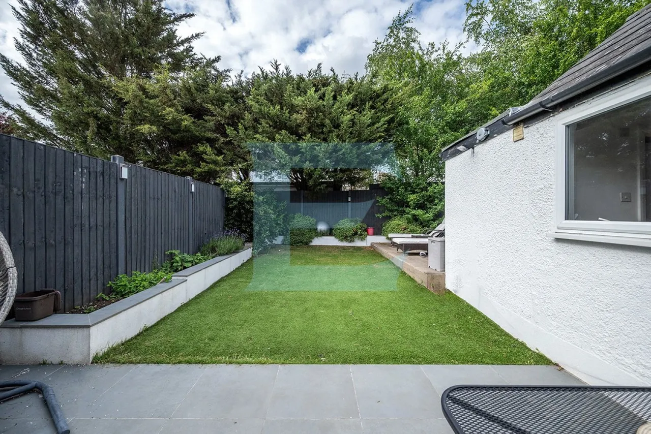 Tithe Close, Mill Hill, NW7, photo 10