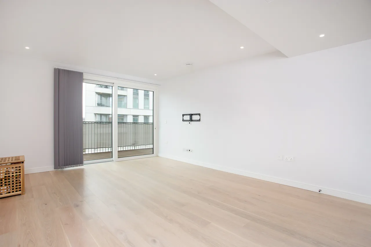Lockgate Road, London, SW6, photo 2