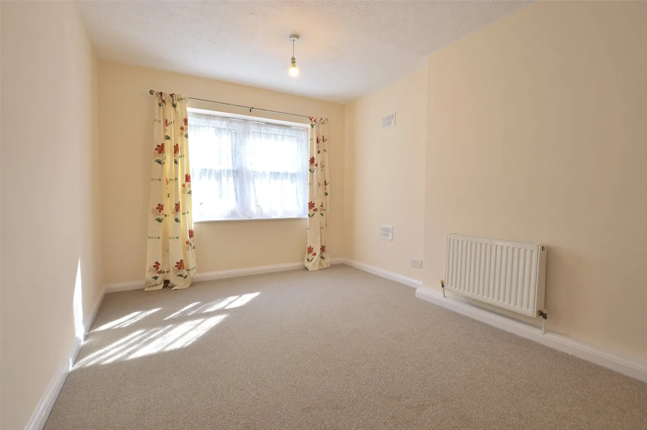 Waterslade, Surrey, Elm Road, RH1 6AS, photo 3
