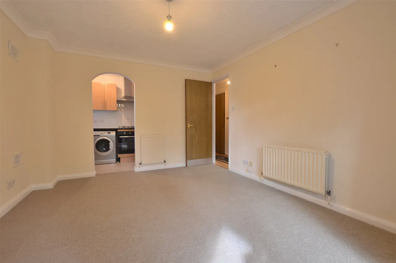 Waterslade, Surrey, Elm Road, RH1 6AS, photo 6