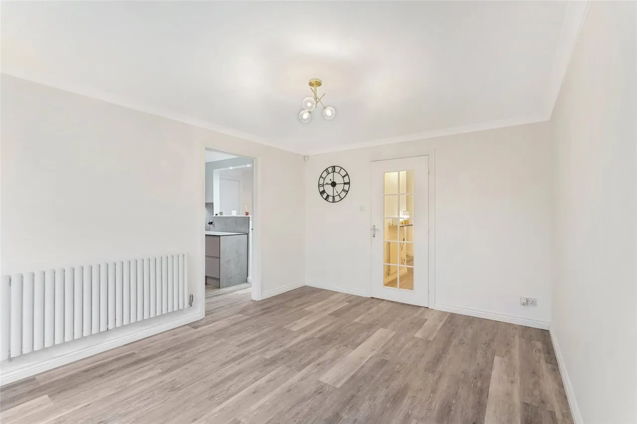 Mathieson Crescent, Stepps, Glasgow, North Lanarkshire, G33, photo 4