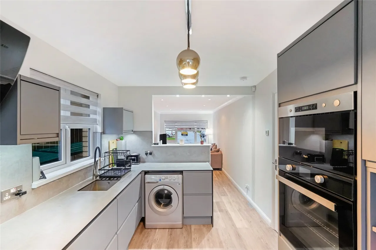 Mathieson Crescent, Stepps, Glasgow, North Lanarkshire, G33, photo 6