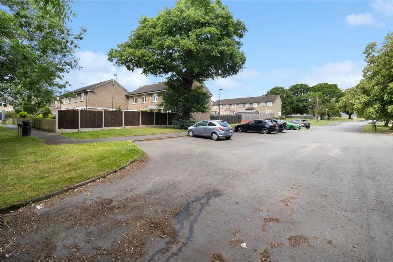 Swans Walk, Alvechurch, Birmingham, B48 7NQ, photo 14