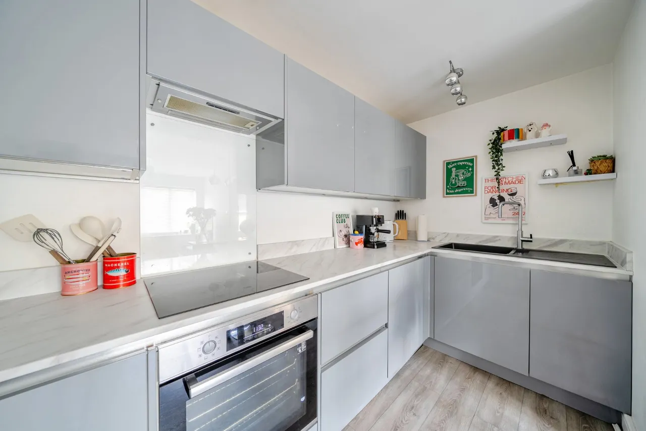 Swan Way, Church Crookham, GU51, photo 10
