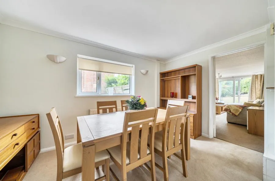 Chapel Hill, Tilehurst, RG31, photo 30