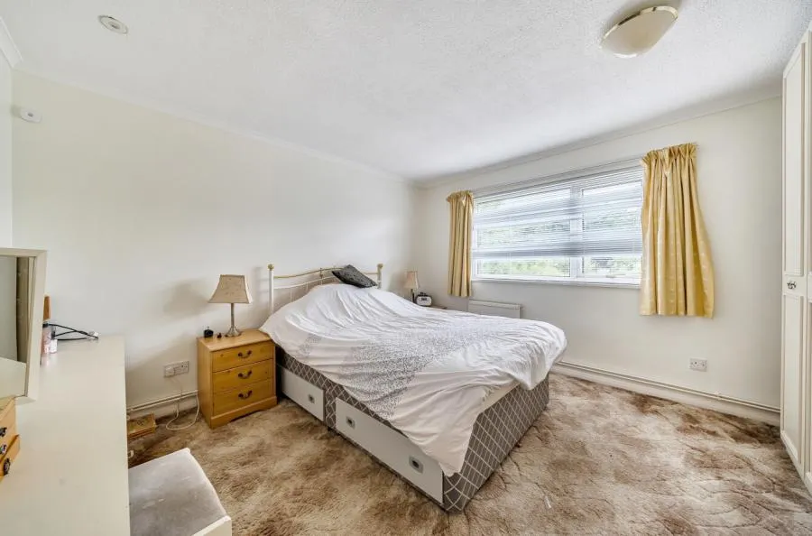 Chapel Hill, Tilehurst, RG31, photo 11
