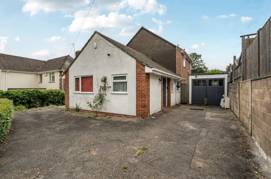 Chapel Hill, Tilehurst, RG31, photo 31