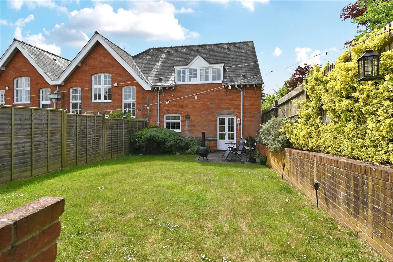 Millennium Court, Basingstoke, Hampshire, RG21, photo 10