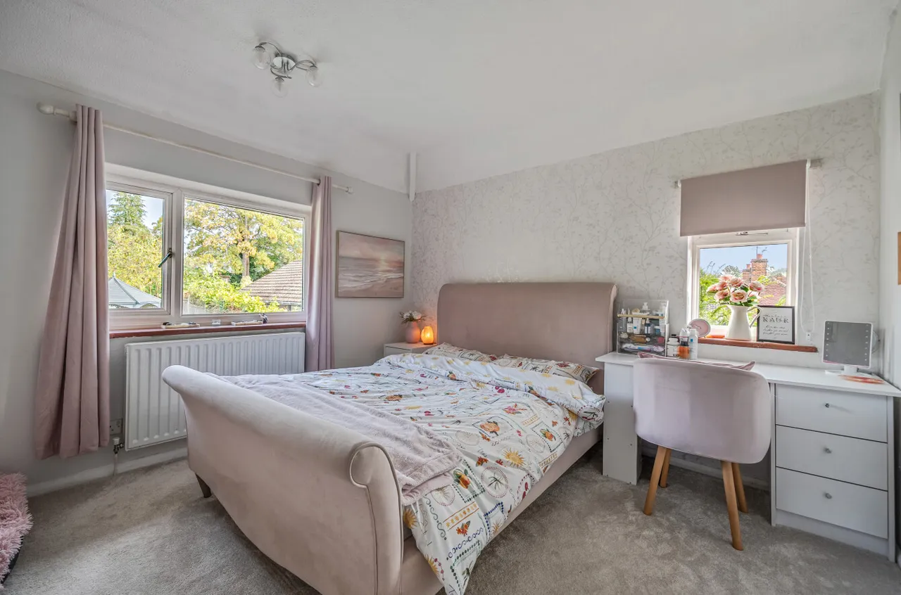 Manor Road, Aldershot, GU11, photo 18