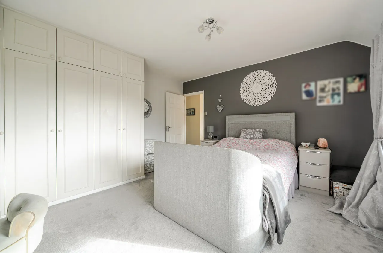 Manor Road, Aldershot, GU11, photo 16