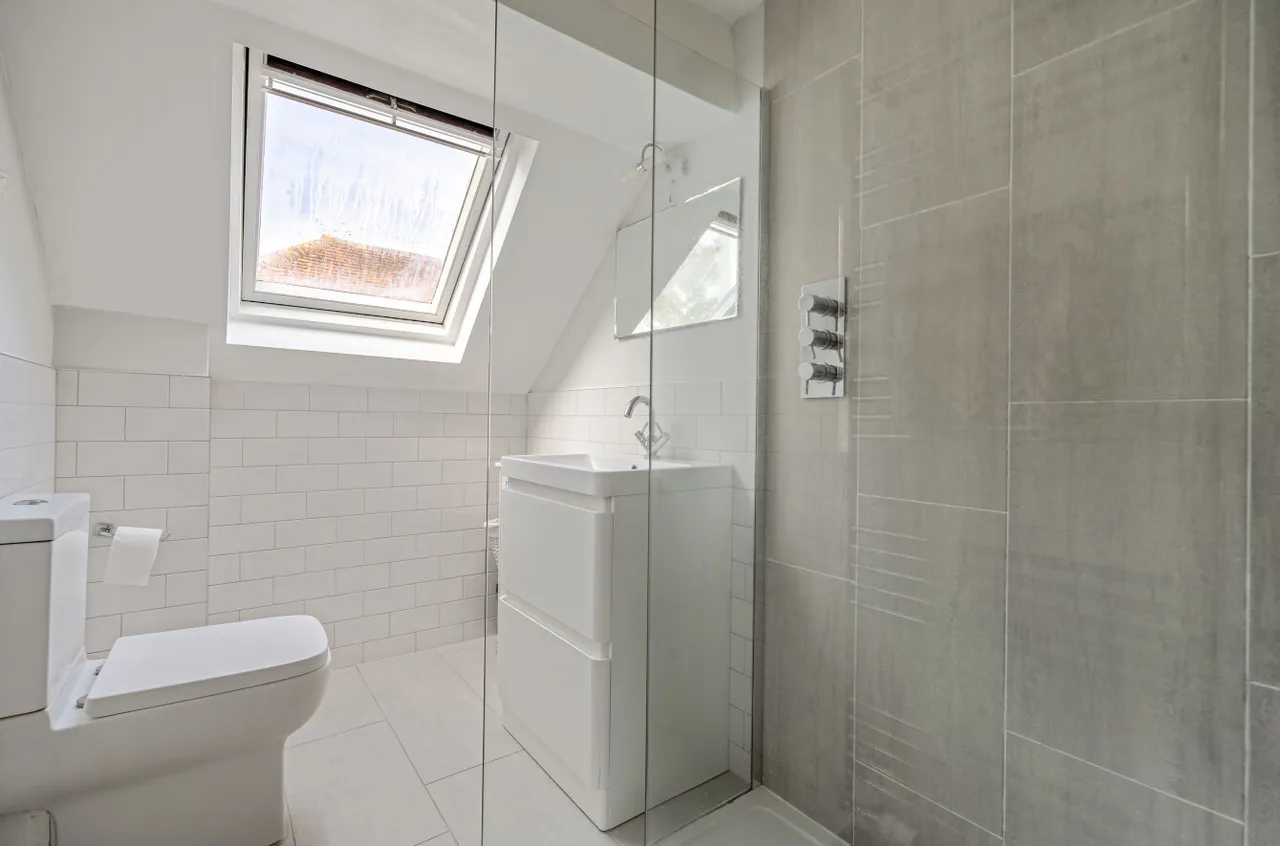 Manor Road, Aldershot, GU11, photo 15